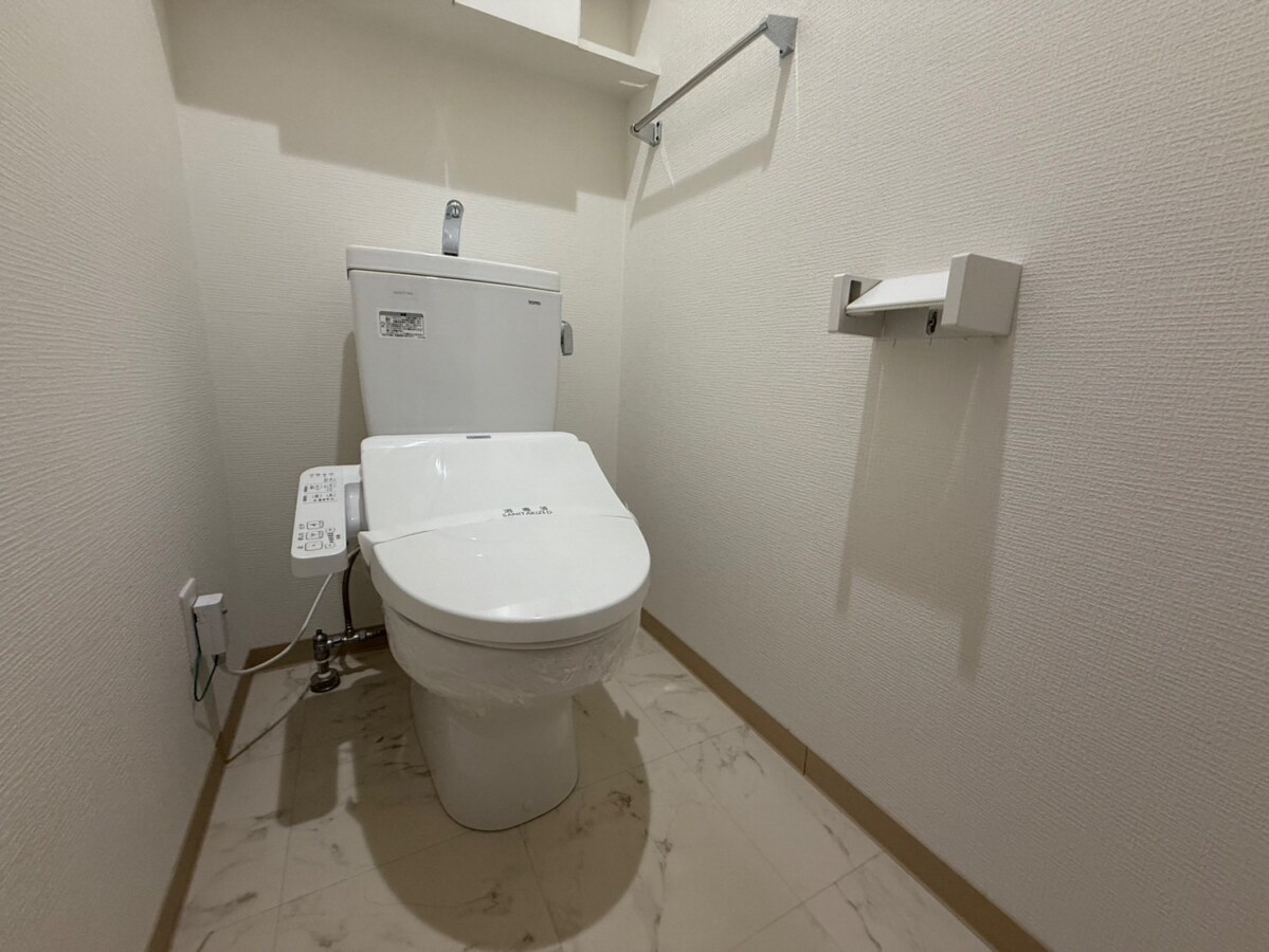 バレンシア三左衛門の物件内観写真