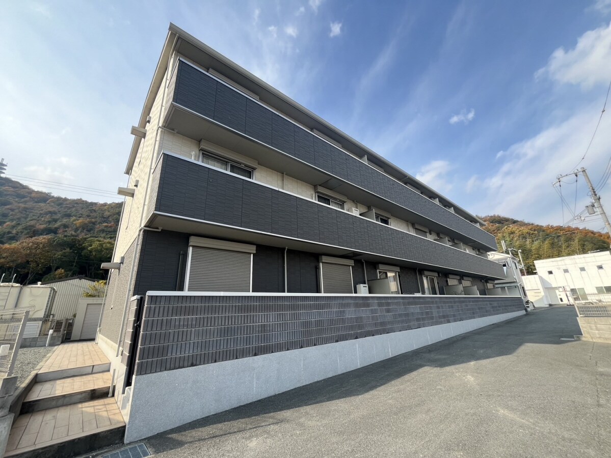 ｋ・プラウドの物件外観写真