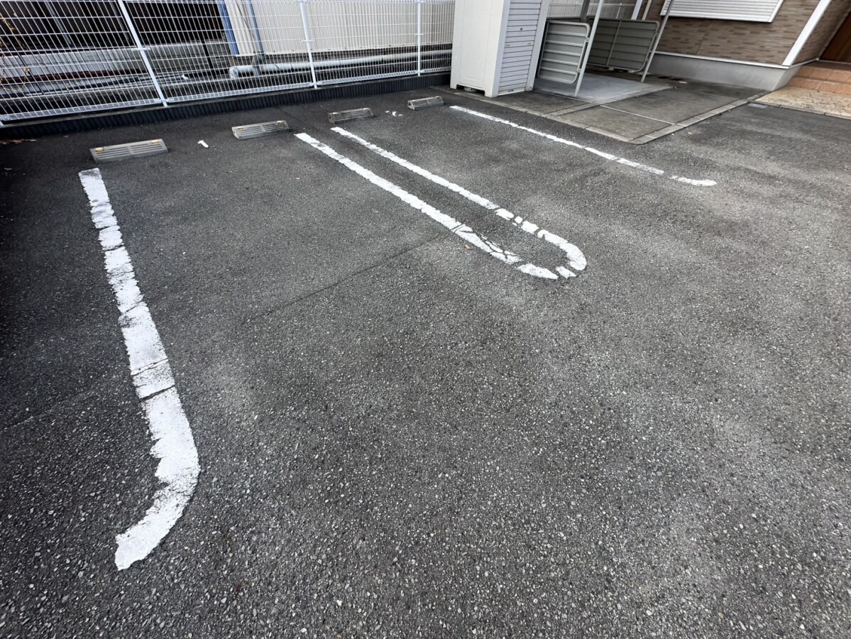 ラフレシールあぼしDの物件外観写真