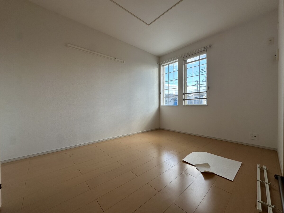 ラフレシールあぼしDの物件内観写真