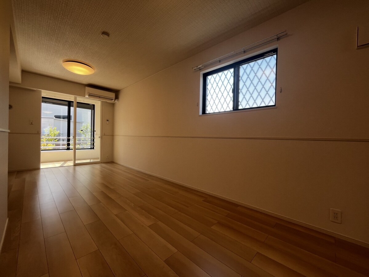 プリマヴェーラBの物件内観写真