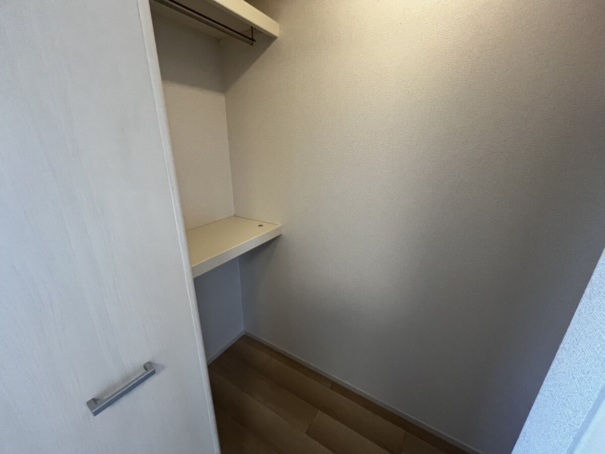 プリマヴェーラBの物件内観写真