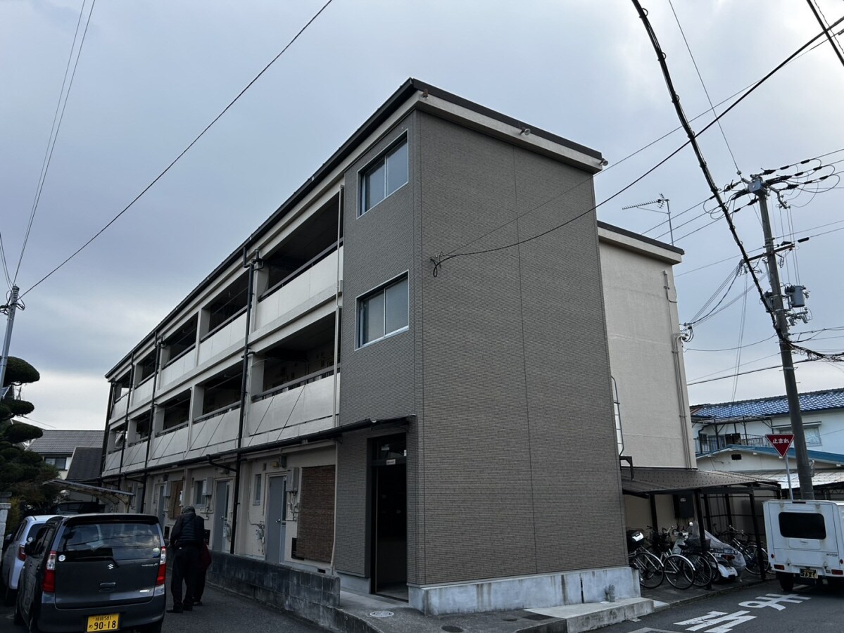 御立マンションの物件外観写真