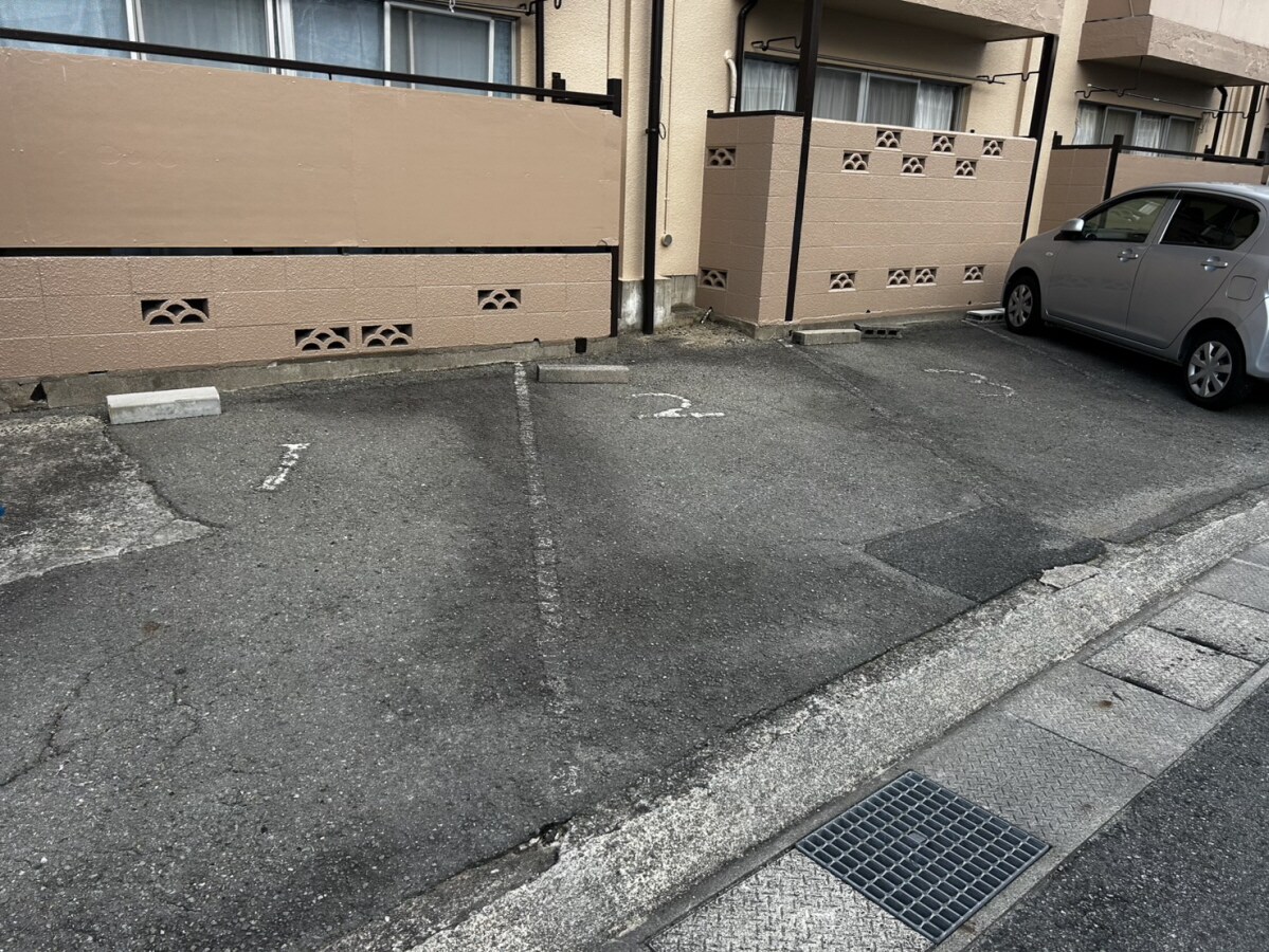 御立マンションの物件外観写真