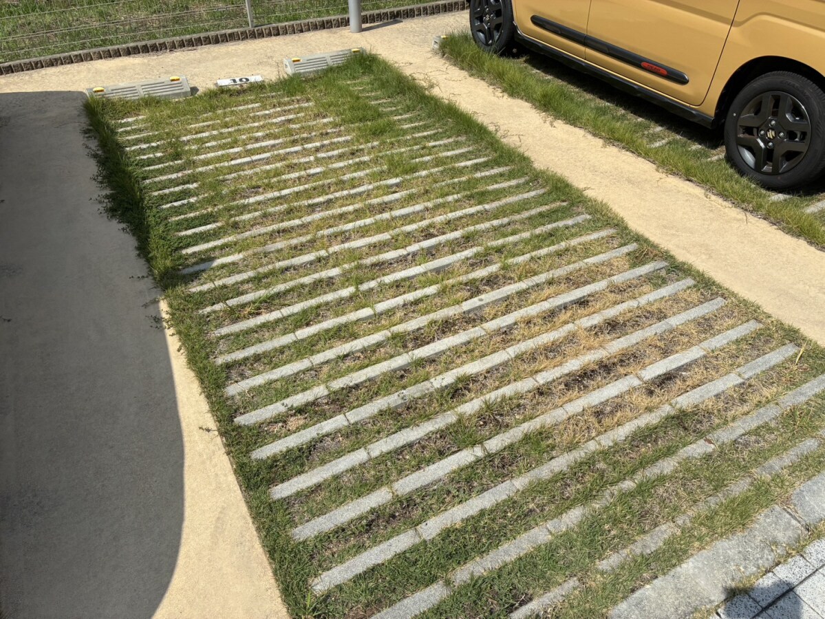 アズールの物件外観写真