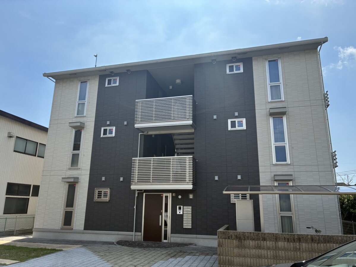 アズールの物件外観写真