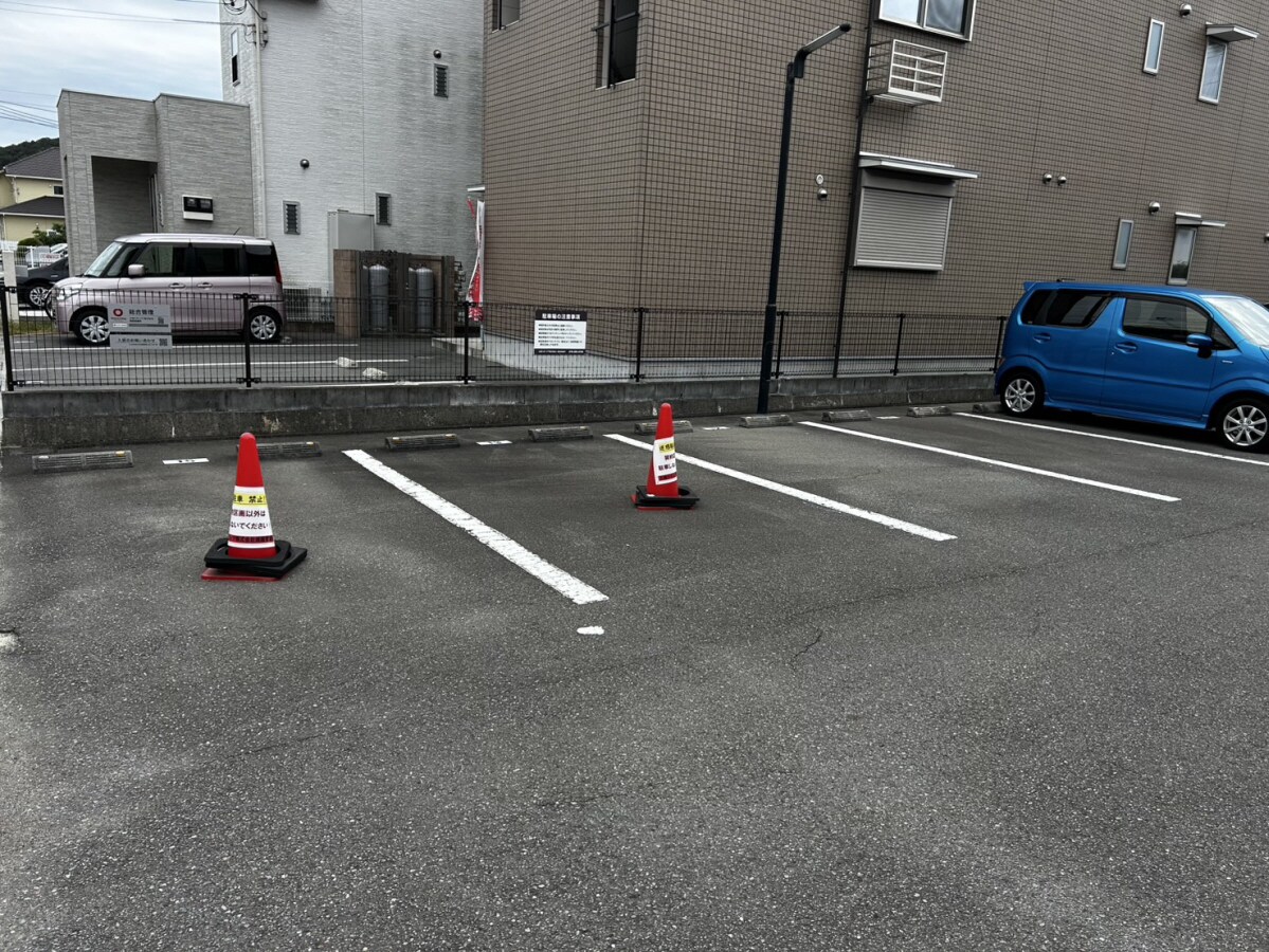 エマーブルの物件外観写真