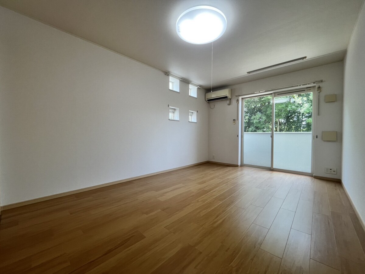 アウローラ市川の物件内観写真