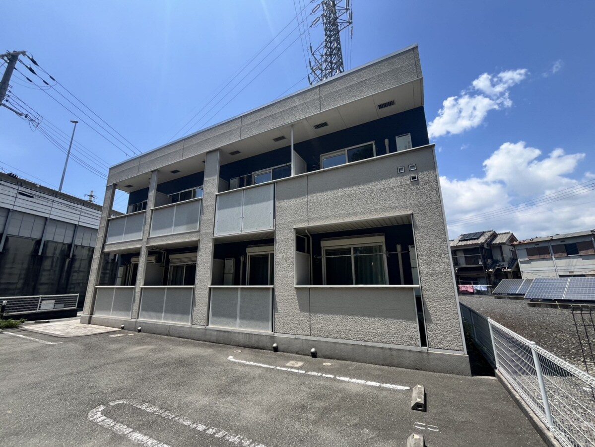 アウローラ市川の物件外観写真