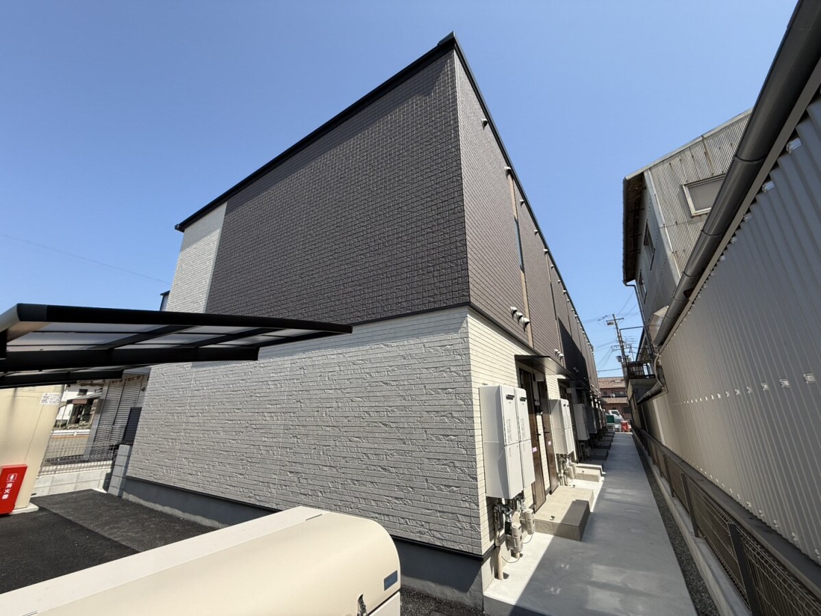 Meridiesの物件外観写真