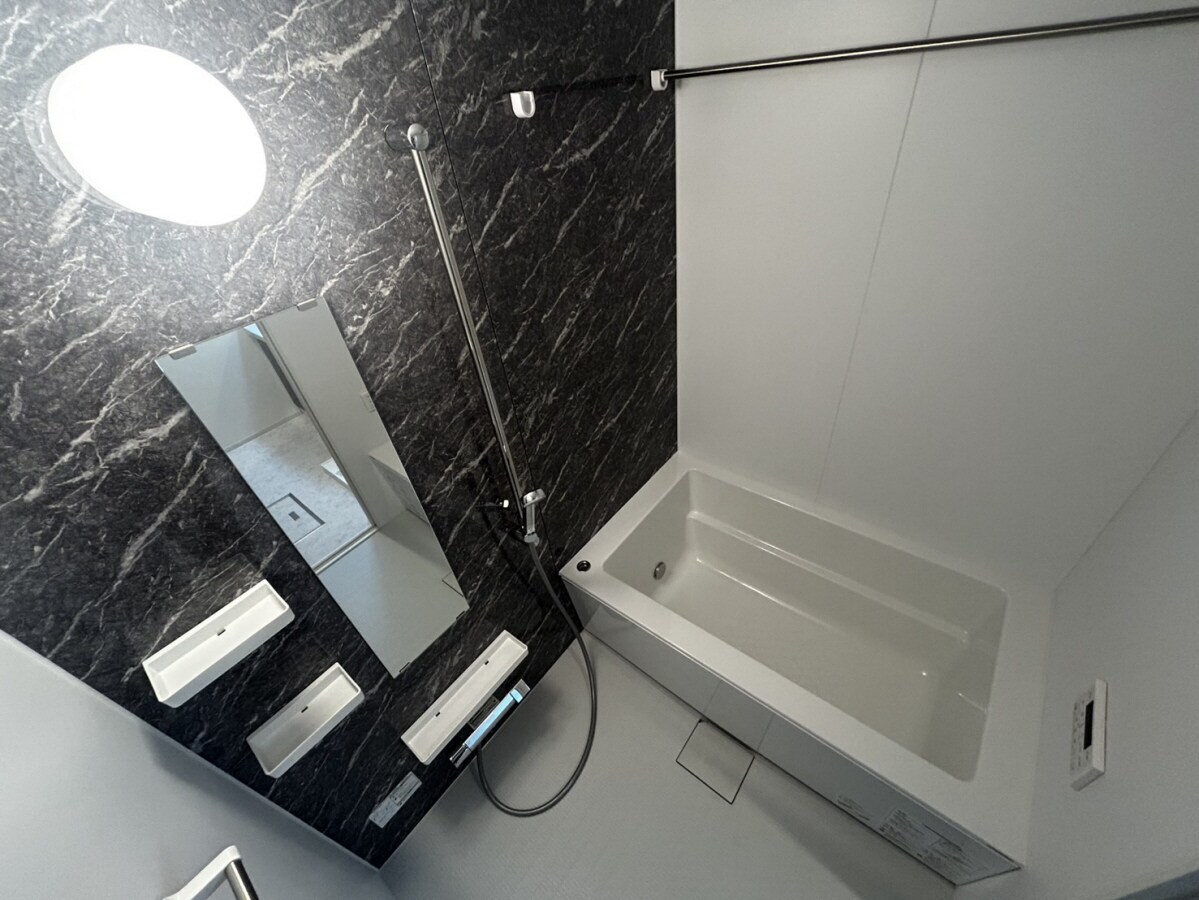 アヴェルラ・プラスの物件内観写真