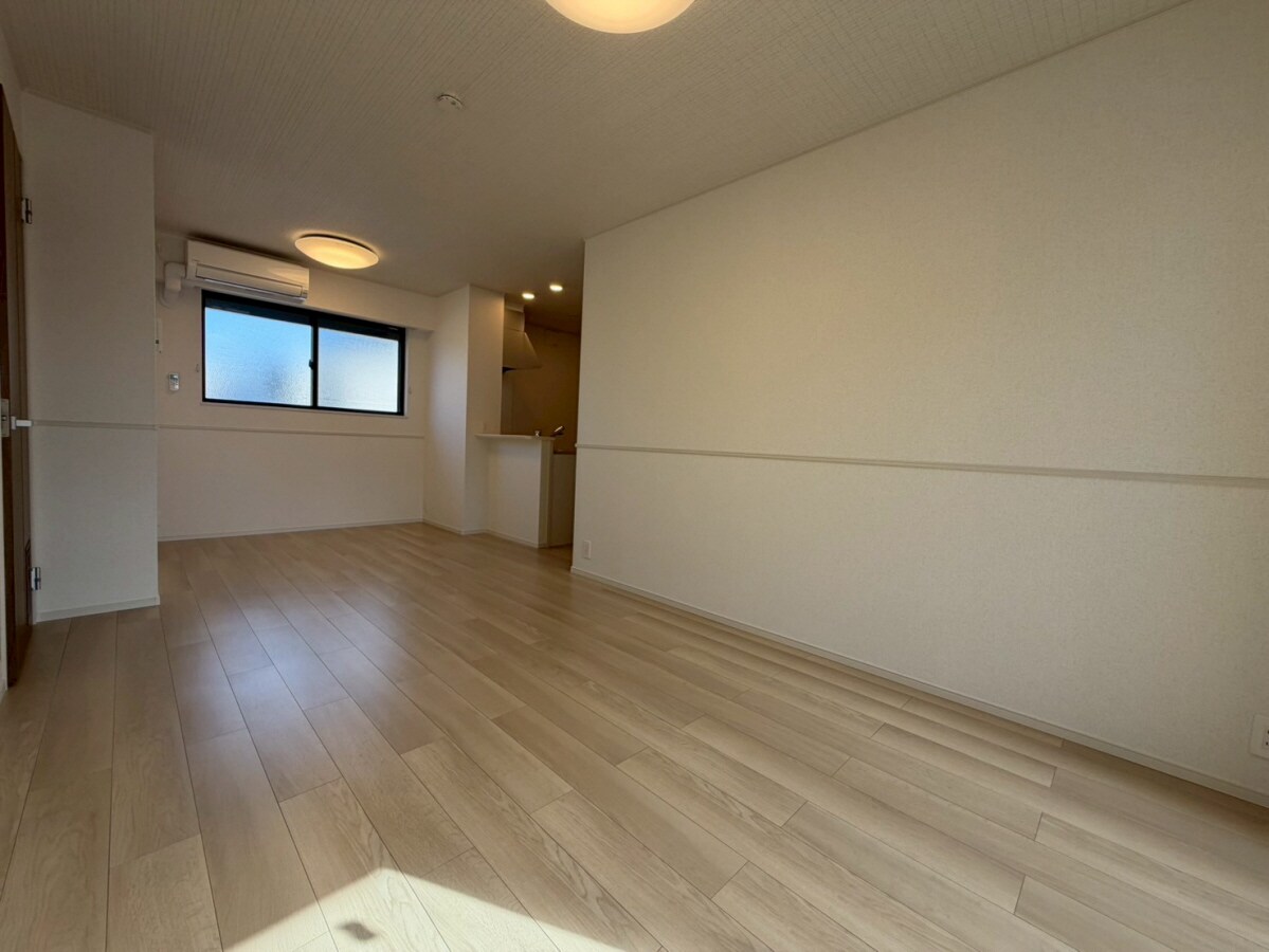 シャリテイ・ベルⅠの物件内観写真