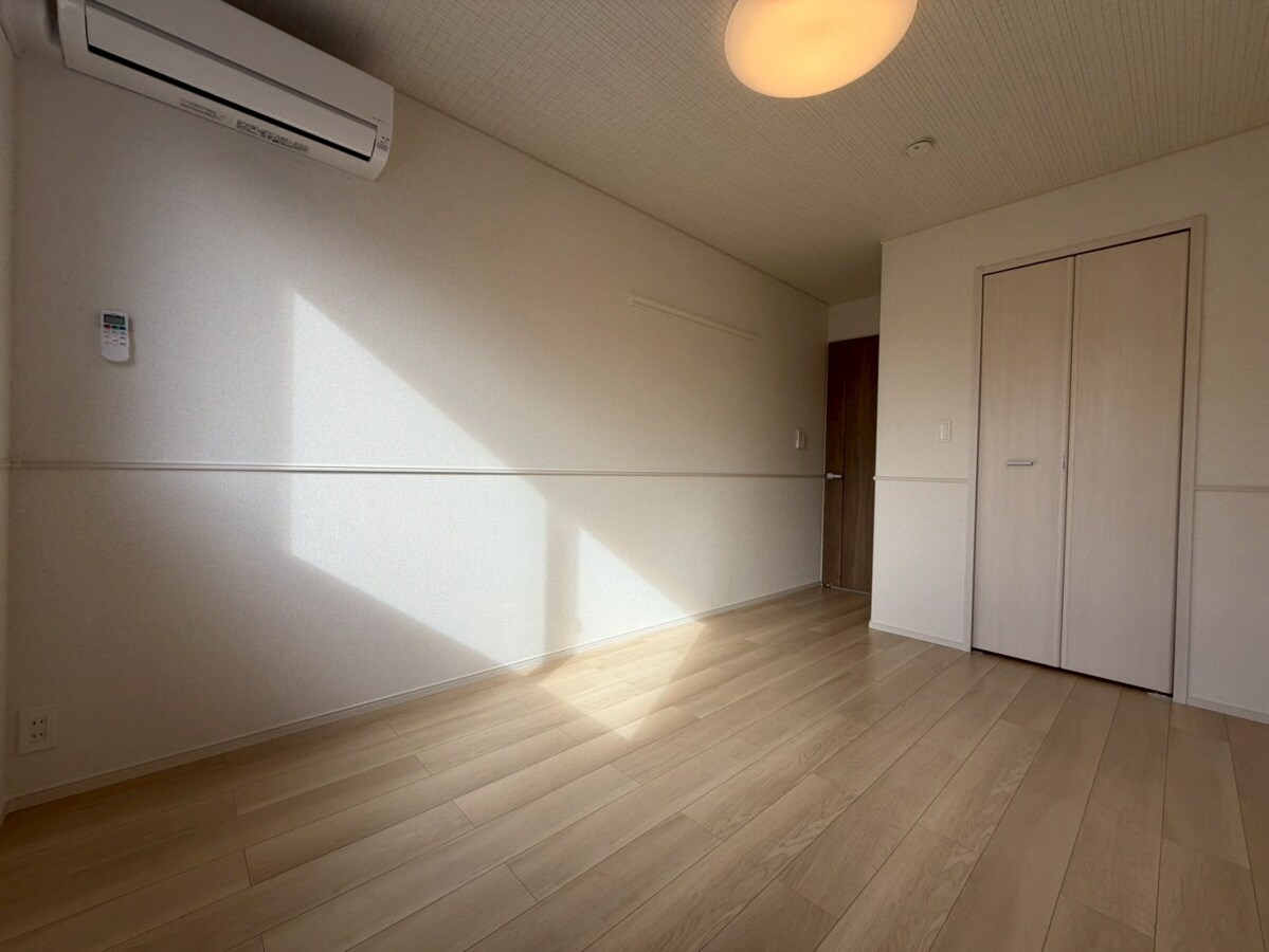 シャリテイ・ベルⅠの物件内観写真