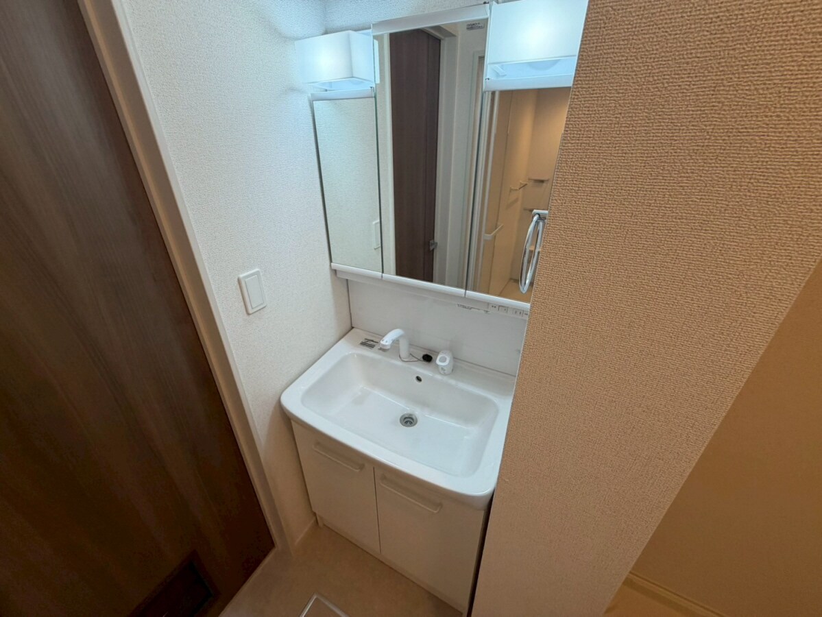 シャリテイ・ベルⅠの物件内観写真