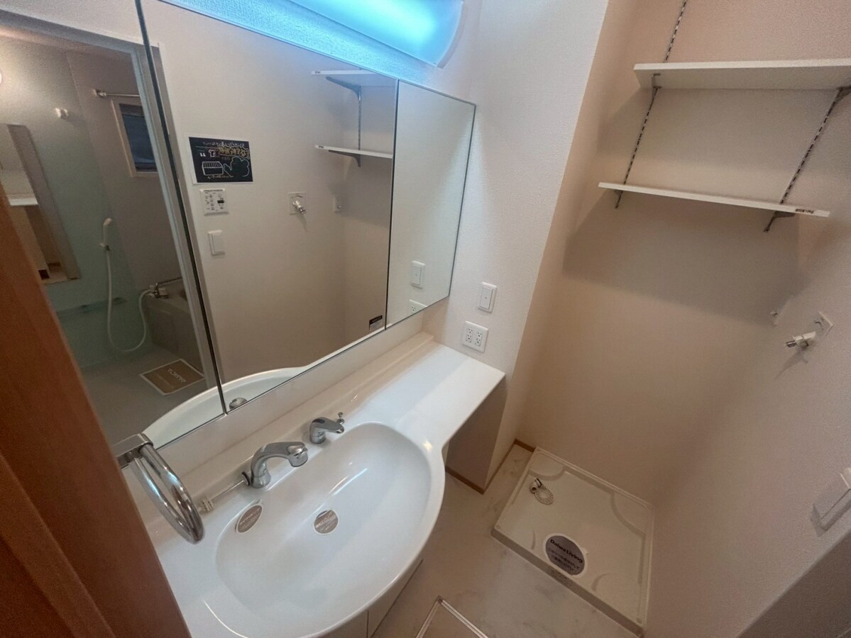 カーサドマーニの物件内観写真