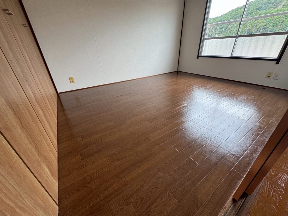 青山年ヶ森ハイツA棟の物件内観写真