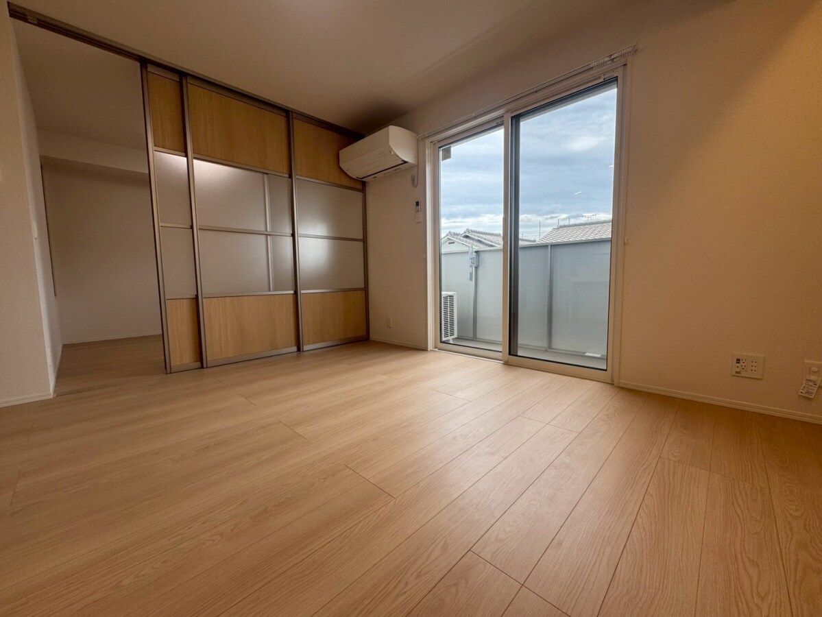 ルグラン亀山の物件内観写真