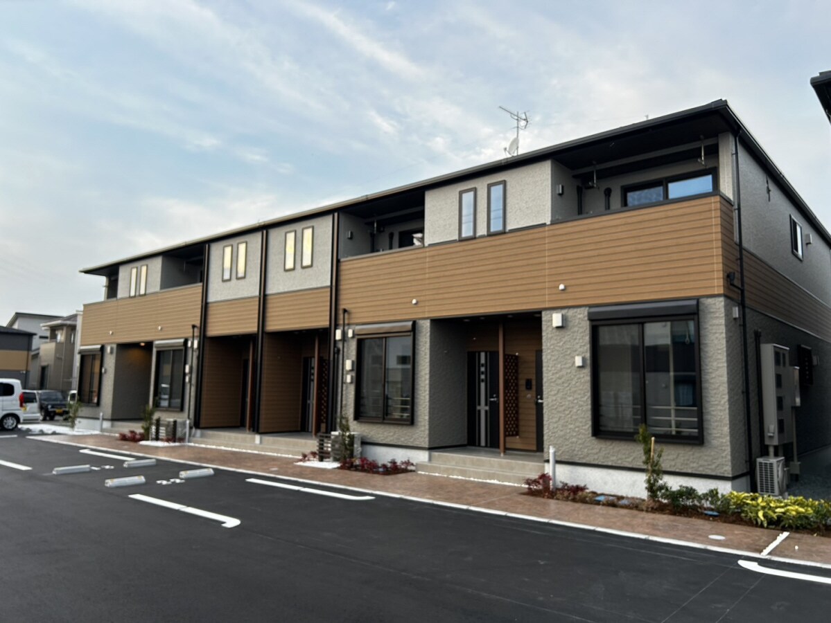 カミーノオタンタトレⅡの物件外観写真