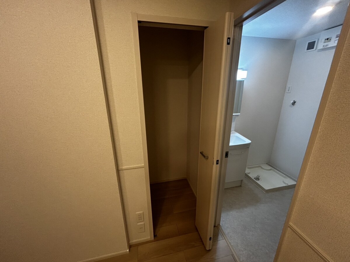 カミーノオタンタトレⅡの物件内観写真