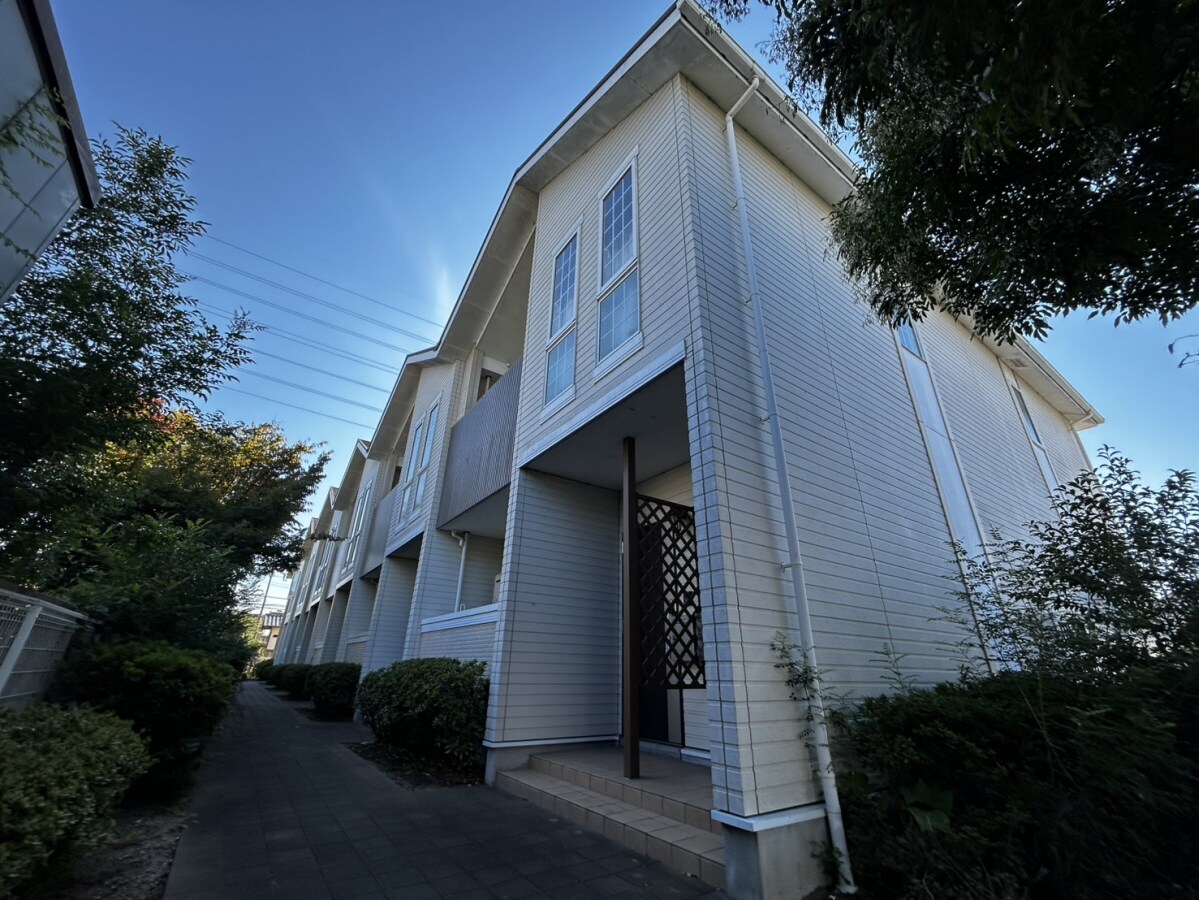 グローブ・キリの物件外観写真