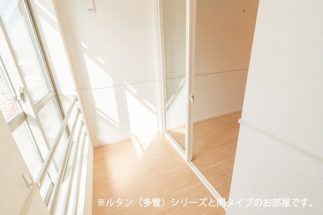 メゾン・シャトンⅠの物件内観写真