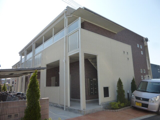 サンクレメントBの物件外観写真