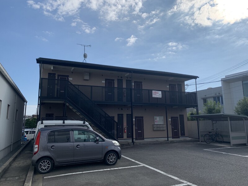 プレッソ新在家の物件外観写真