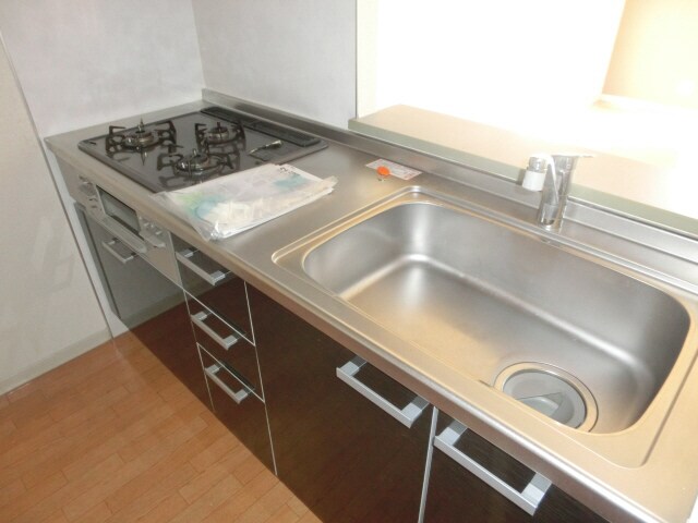 モンラヴィ青山の物件内観写真