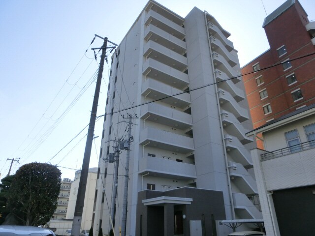 ポーシェガーデン５の物件外観写真