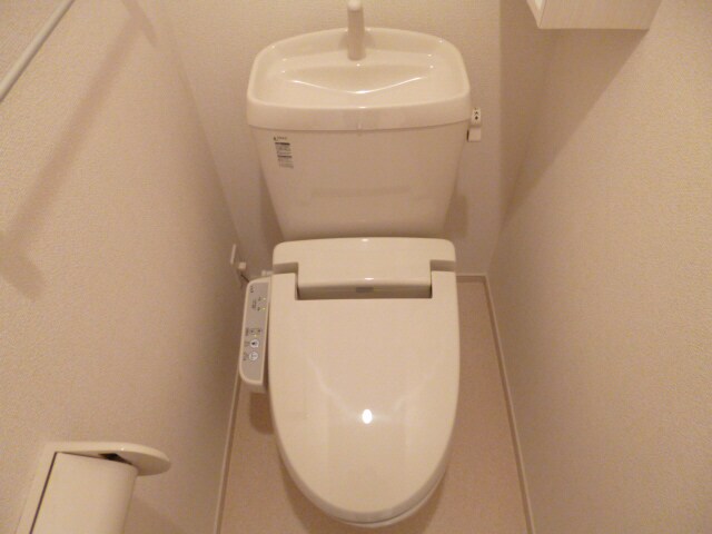 ワイズ　コンブリオの物件内観写真