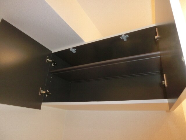 ウィステリアコートの物件内観写真