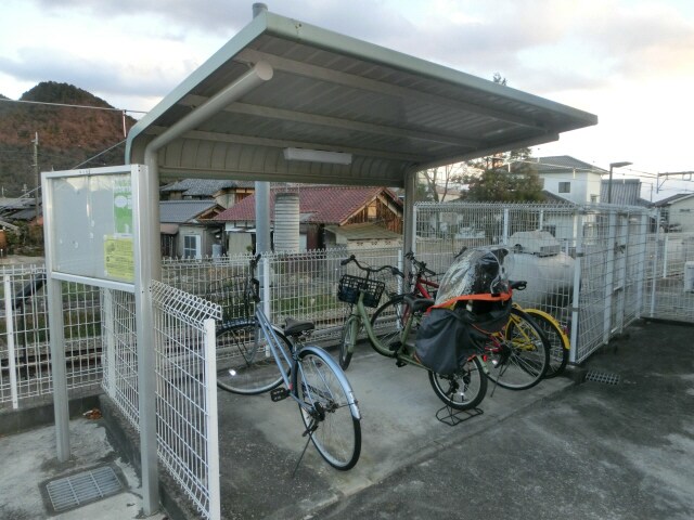 ヴィラ・ポポラーレⅠの物件内観写真