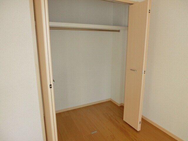 ブルーマウンテンの物件内観写真