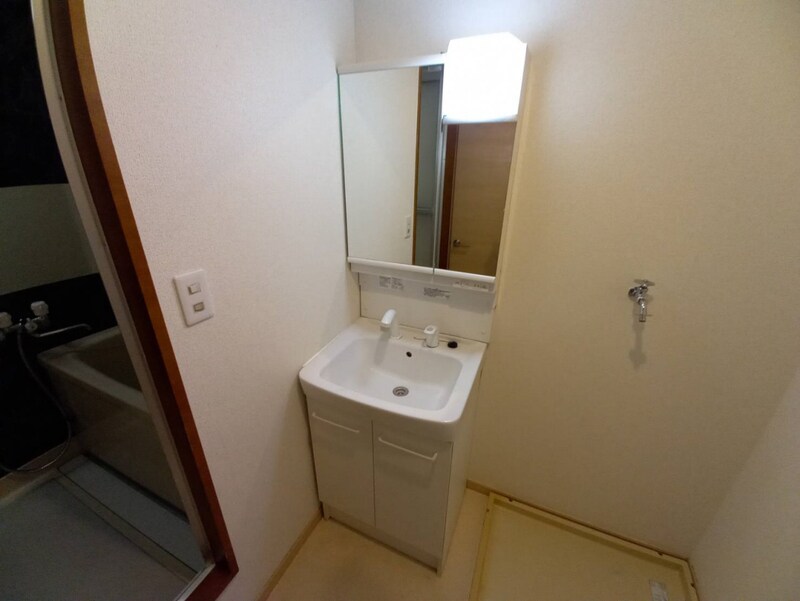 レジデンス英賀保の物件内観写真