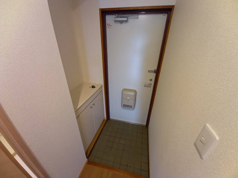 レジデンス英賀保の物件内観写真