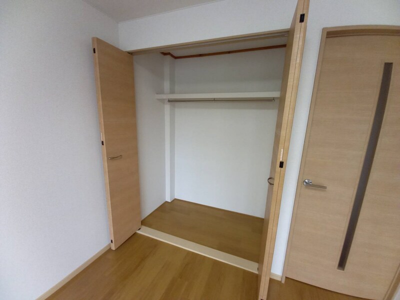 レジデンス英賀保の物件内観写真