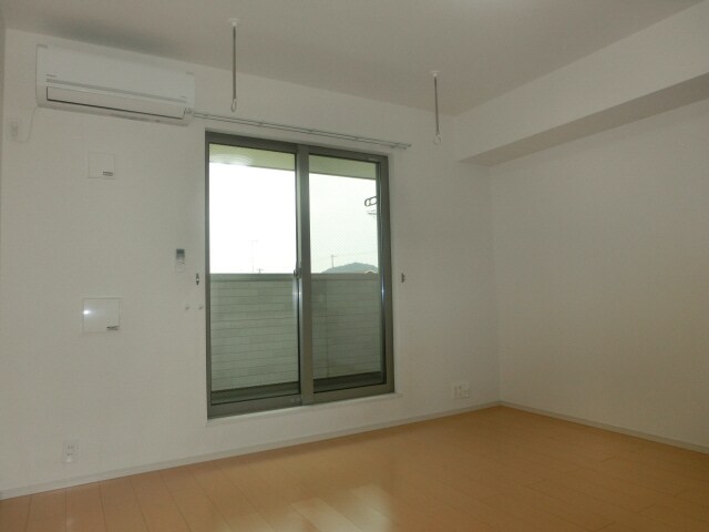 グラスランドの物件内観写真