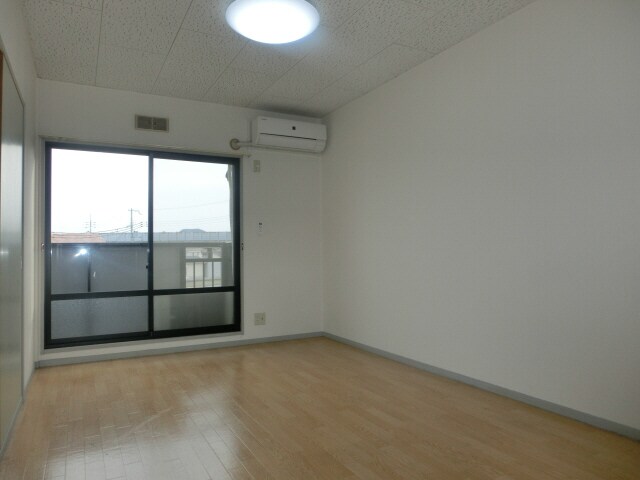 ハイツブランドールの物件内観写真