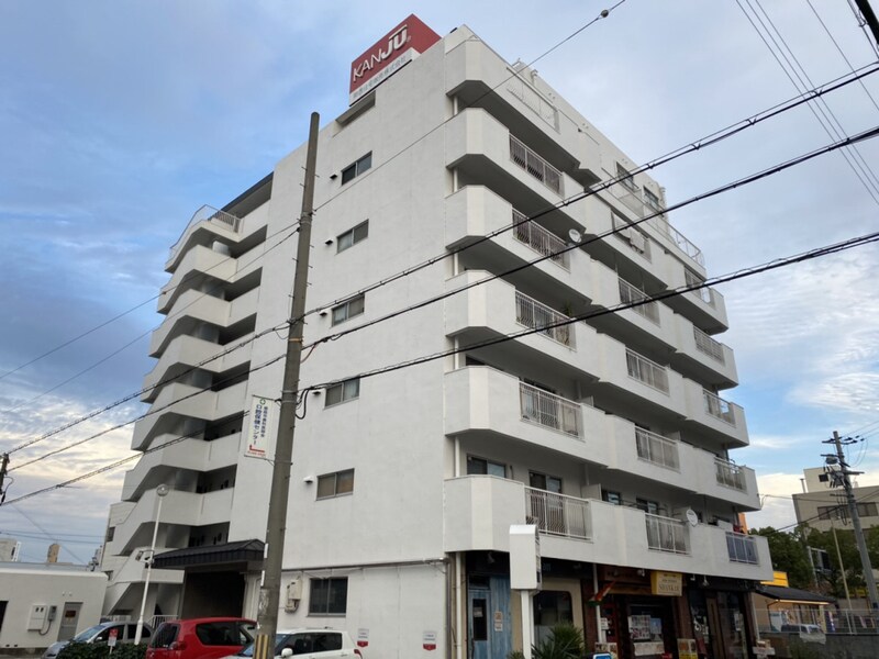 ハッピーコート駅南大路の物件外観写真