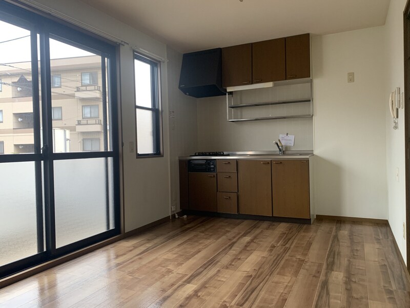 ハイカムールエレガンスの物件内観写真