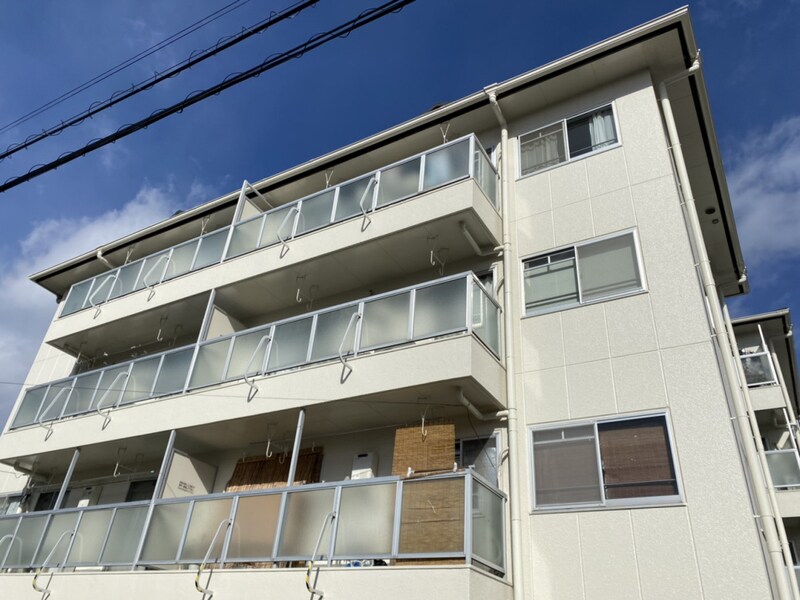 メゾン嵐山　の物件外観写真