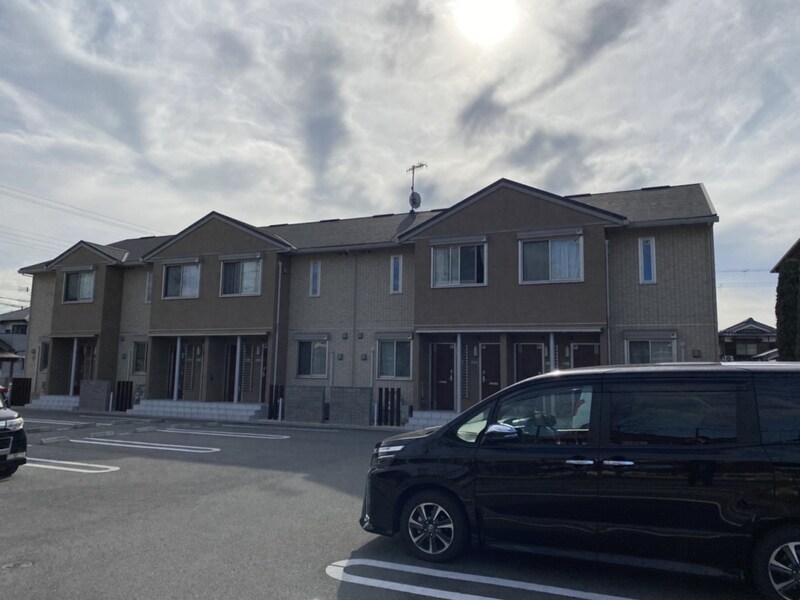 プレミアの物件外観写真