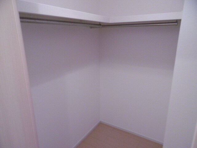 メゾン ロングフィールドの物件内観写真