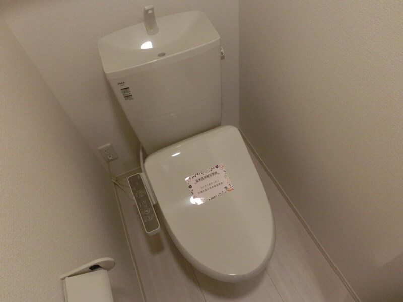 プリムローズ・佳音の物件内観写真