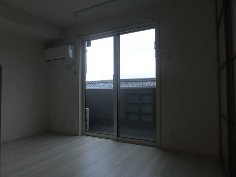 プリムローズ・佳音の物件内観写真