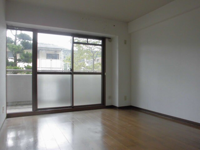 グラースガーデン今宿の物件内観写真