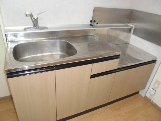 ハッピーバード市川の物件内観写真