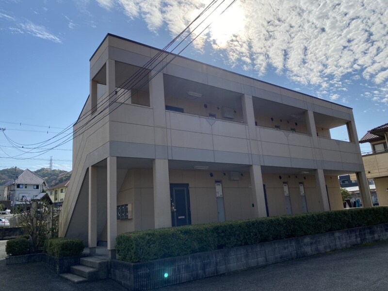 ひまわりハイツの物件外観写真