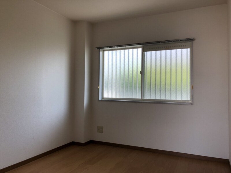 ブルースカイ今宿の物件内観写真