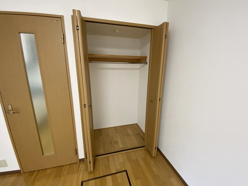 ネオクオーツ幸　弐番館の物件内観写真